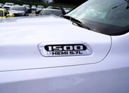 Dodge RAM 1500 13