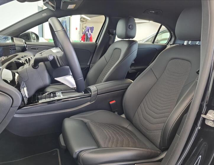 Mercedes-Benz Třídy A 13