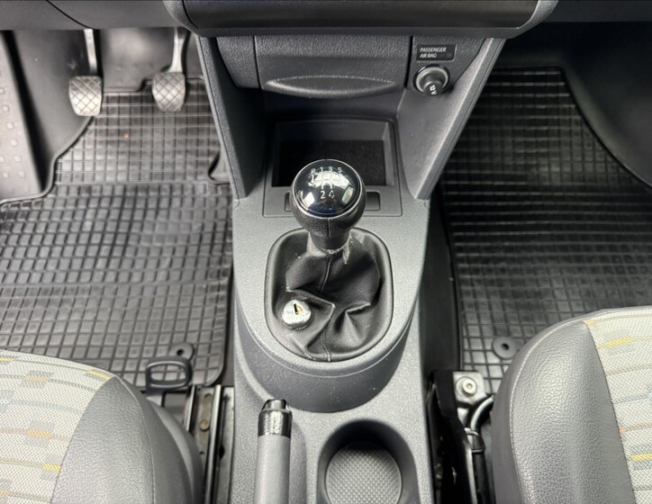 Volkswagen Caddy 38