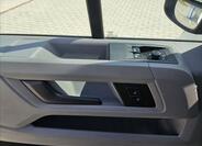 Volkswagen Crafter 8