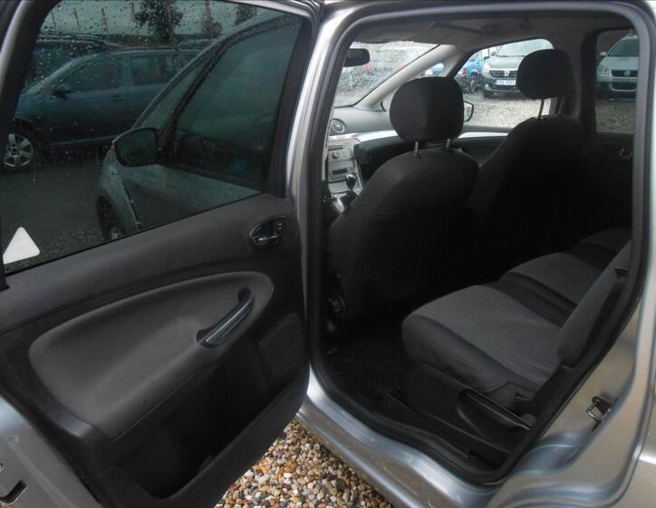 Ford S-MAX 15