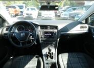 Volkswagen Golf 30