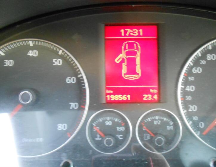Volkswagen Touran 17