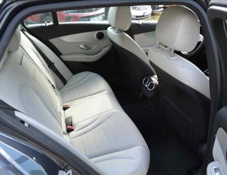 Mercedes-Benz Třídy C 27