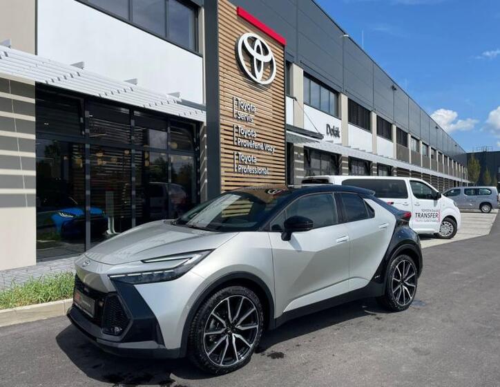 Toyota C-HR 3