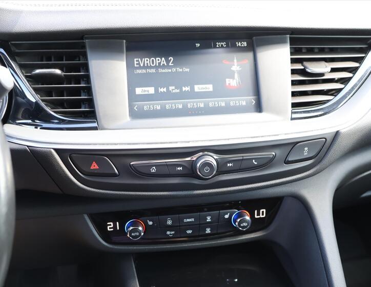 Opel Insignia 24