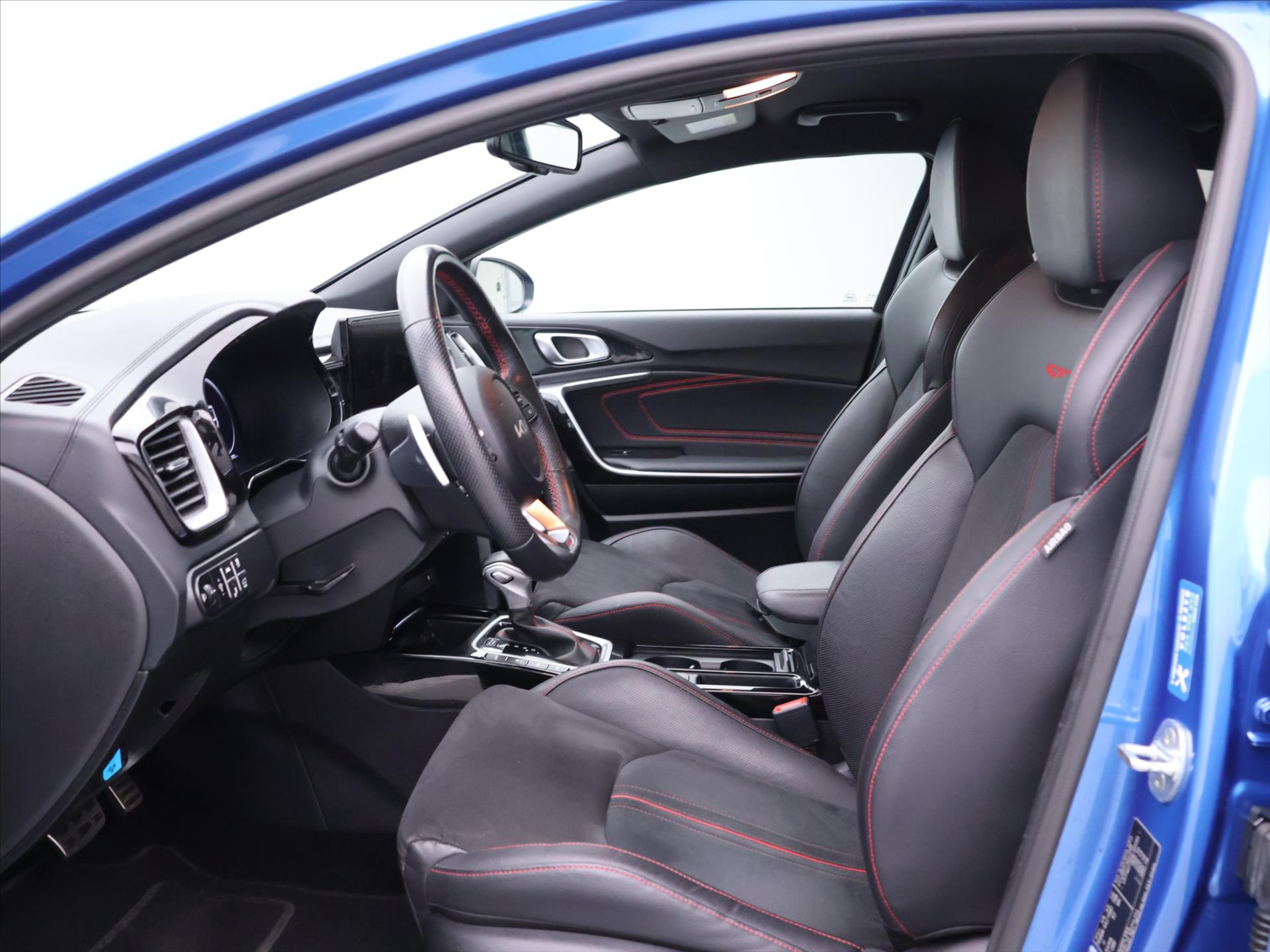 KIA ProCeed