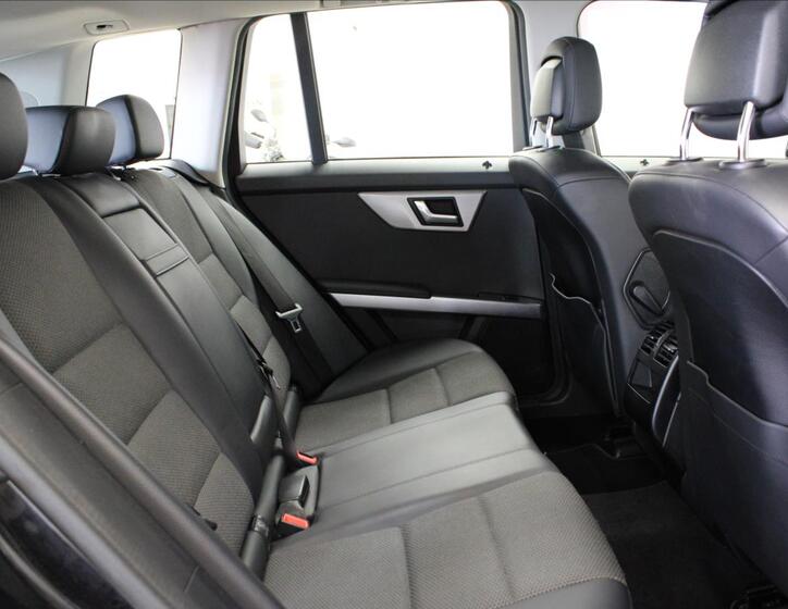 Mercedes-Benz GLK 13