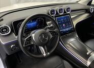 Mercedes-Benz GLC 9