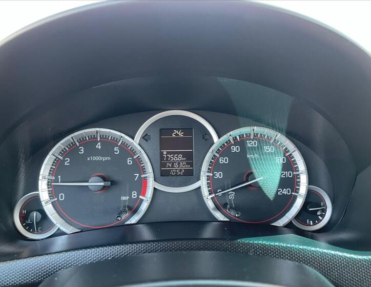 Suzuki Swift 22