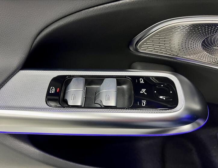 Mercedes-Benz Třídy E 23