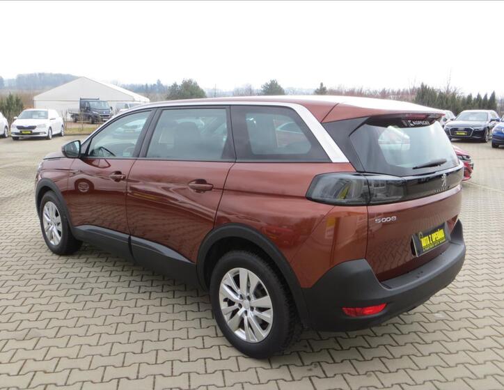 Peugeot 5008 5
