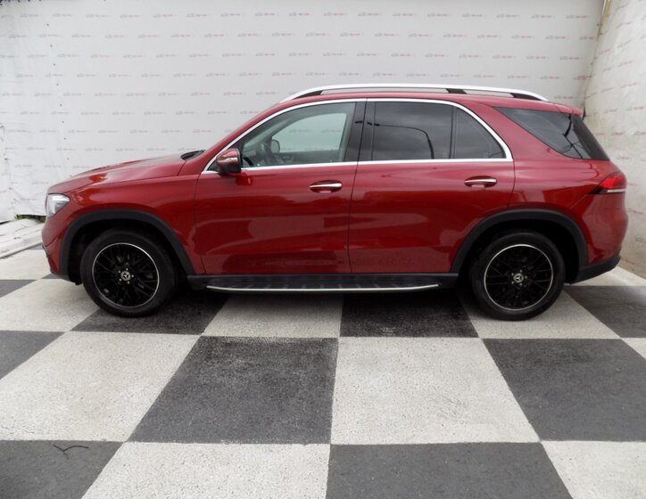 Mercedes-Benz GLE 2