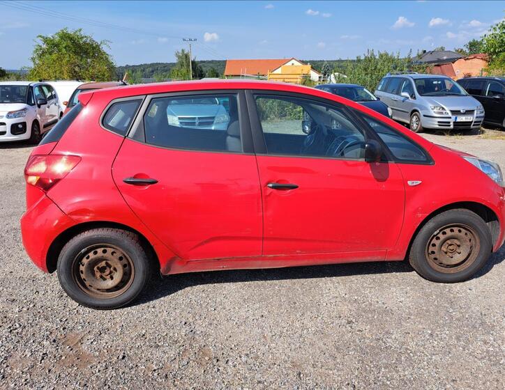 KIA Venga 12