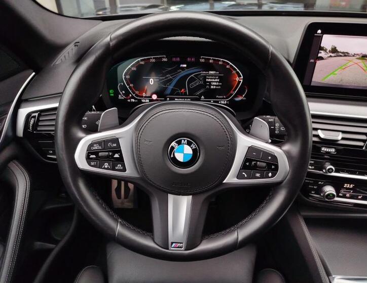 BMW Řada 5 13