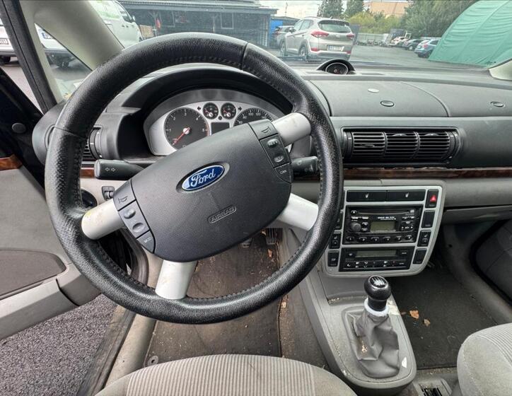Ford Galaxy 6