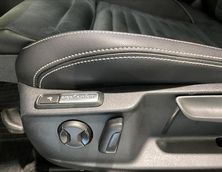 Volkswagen Passat 16