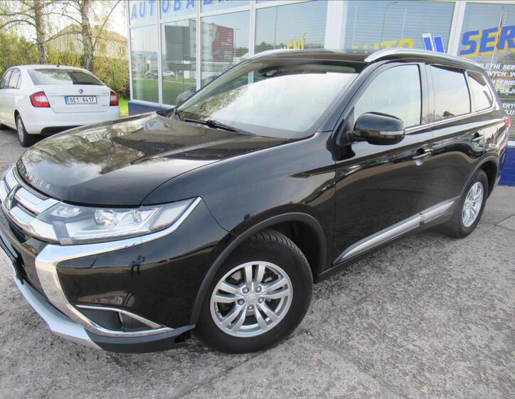 Mitsubishi Outlander 1