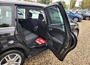 Ford Galaxy 16