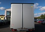 Mercedes-Benz Sprinter 8