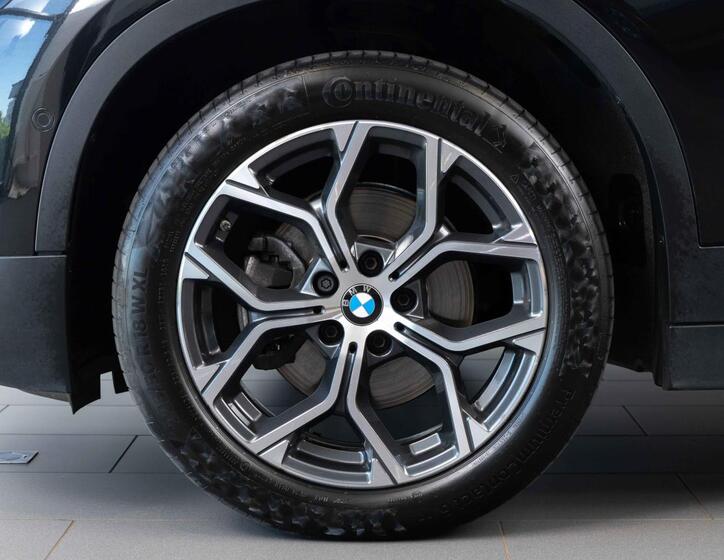 BMW X2 6
