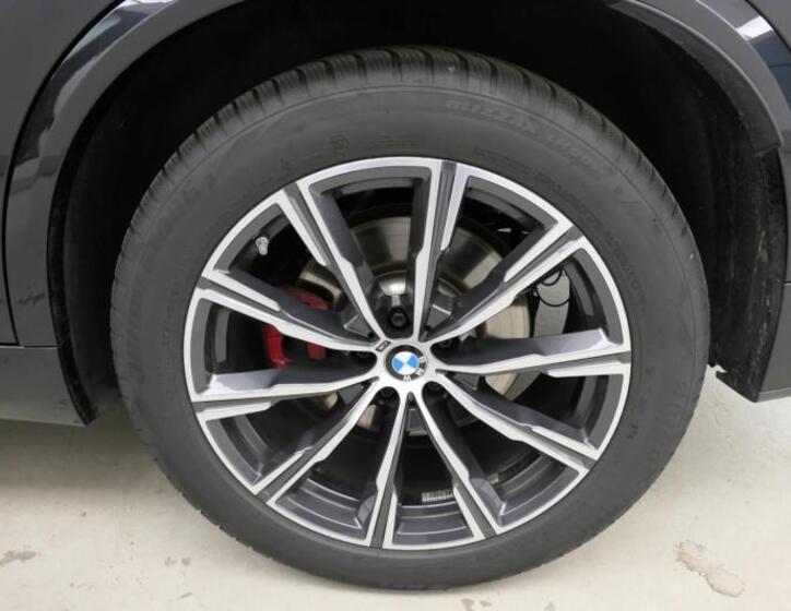BMW X5 9