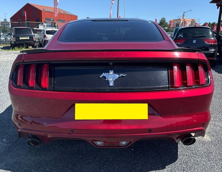 Ford Mustang 5