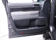 Toyota Tundra 10