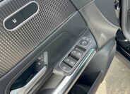 Mercedes-Benz GLA 24