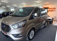 Ford Tourneo Custom 1