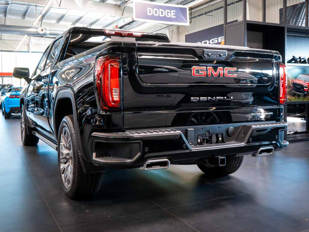 GMC Sierra