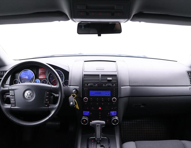 Volkswagen Touareg 29