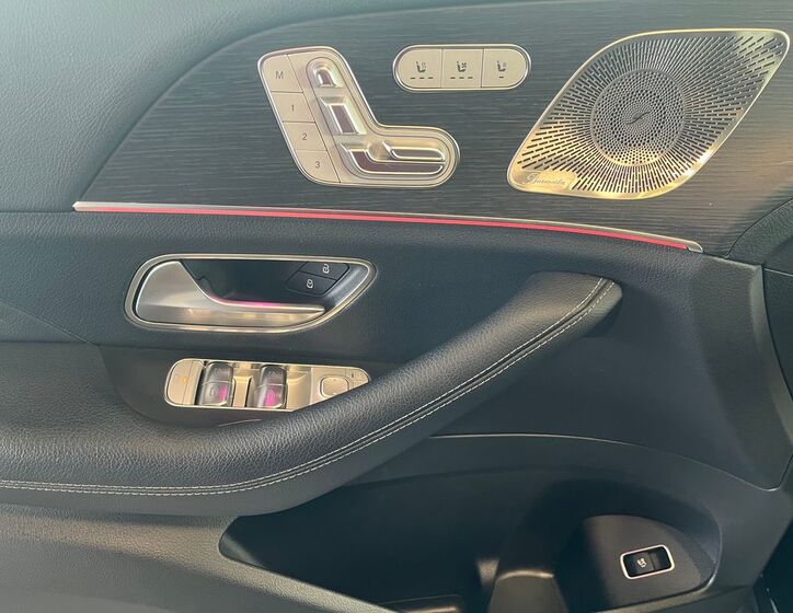 Mercedes-Benz Ostatní 10