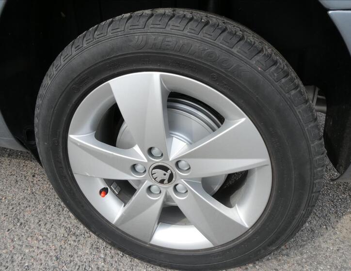Škoda Roomster 12