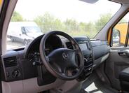 Mercedes-Benz Sprinter 9