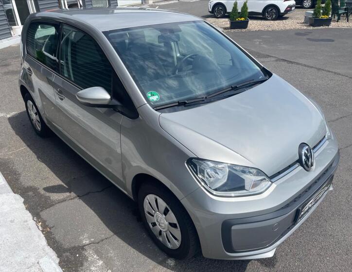 Volkswagen up! 3
