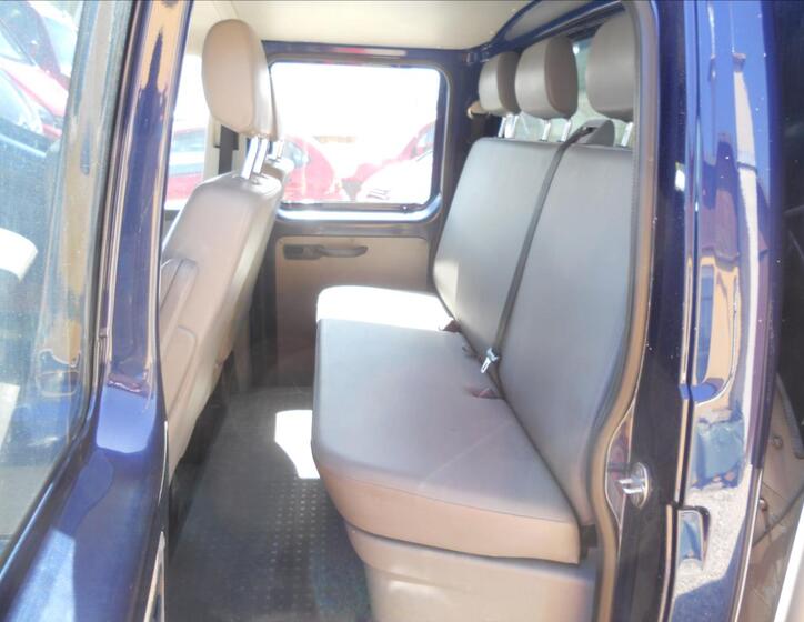 Volkswagen Transporter 16