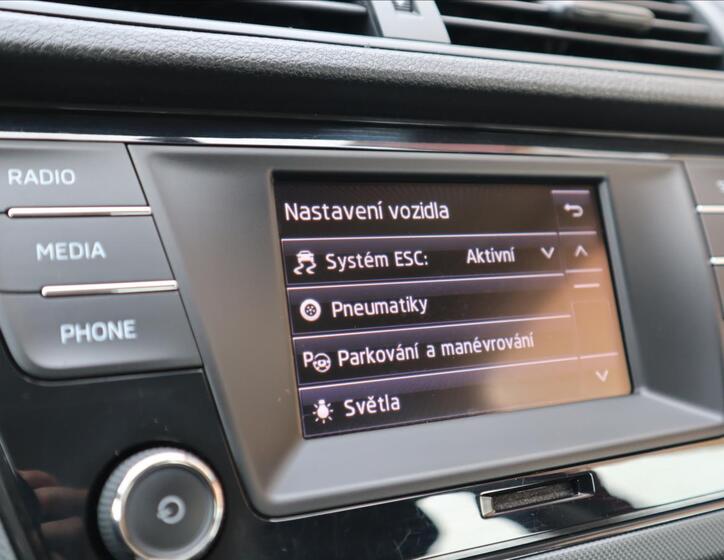 Škoda Fabia 12