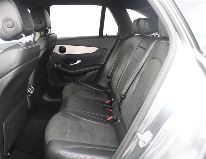 Mercedes-Benz GLC 10