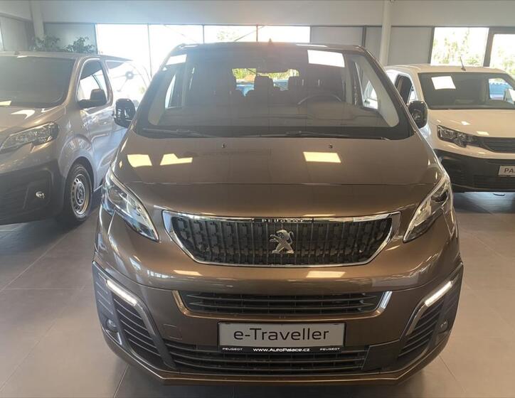 Peugeot Traveller 2