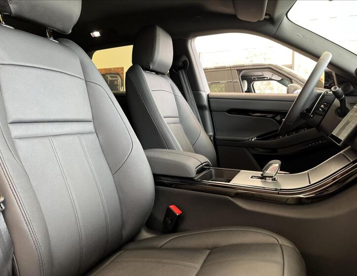 Land Rover Range Rover Evoque 39