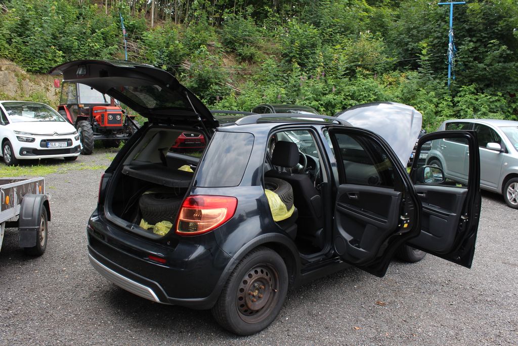 Suzuki SX4