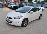 Hyundai Elantra 3