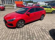 Hyundai i30 4
