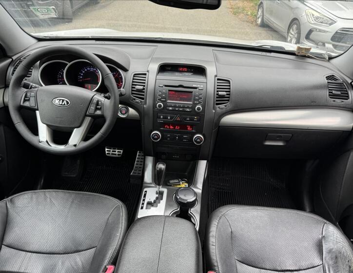 KIA Sorento 31