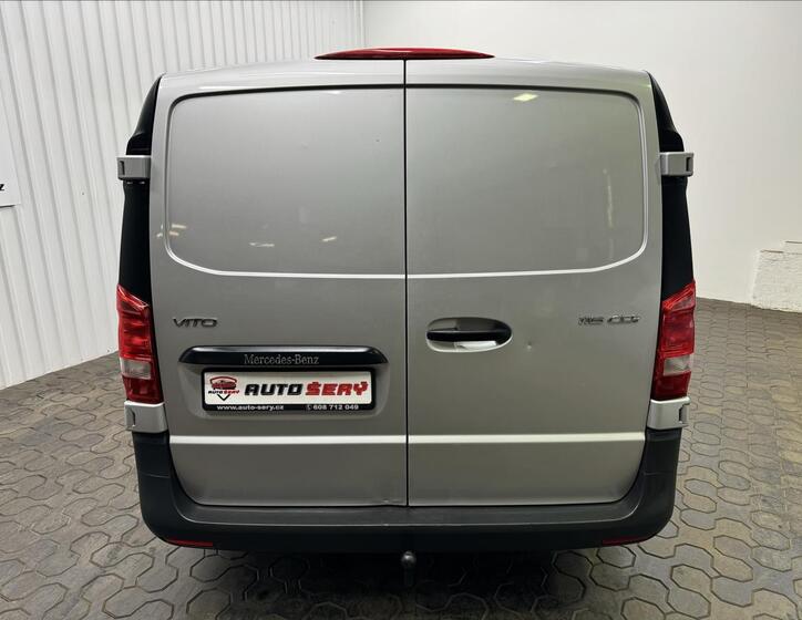 Mercedes-Benz Vito 7