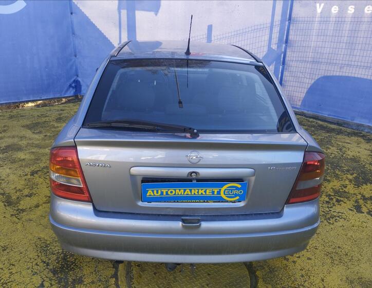 Opel Astra 5