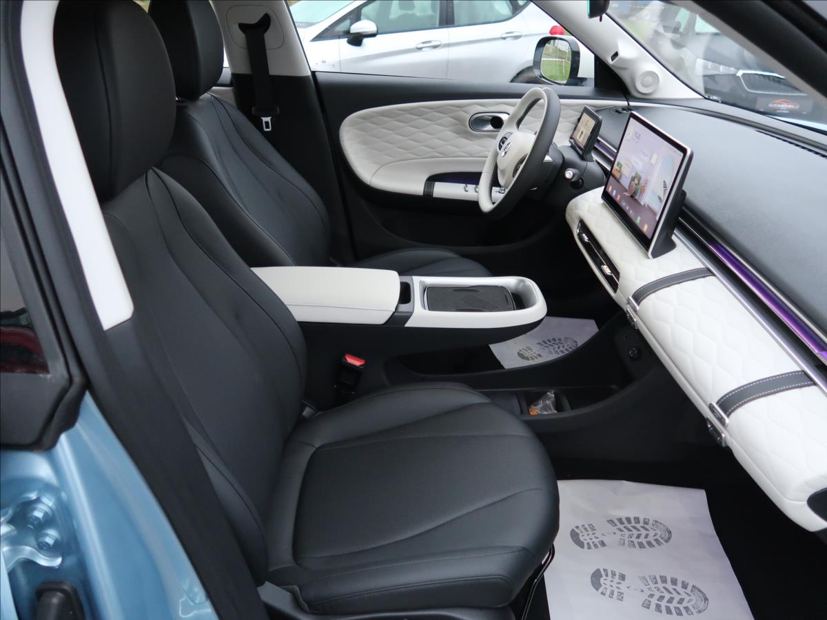 Dongfeng Box