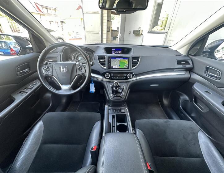 Honda CR-V 16