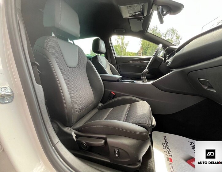 Opel Insignia 28